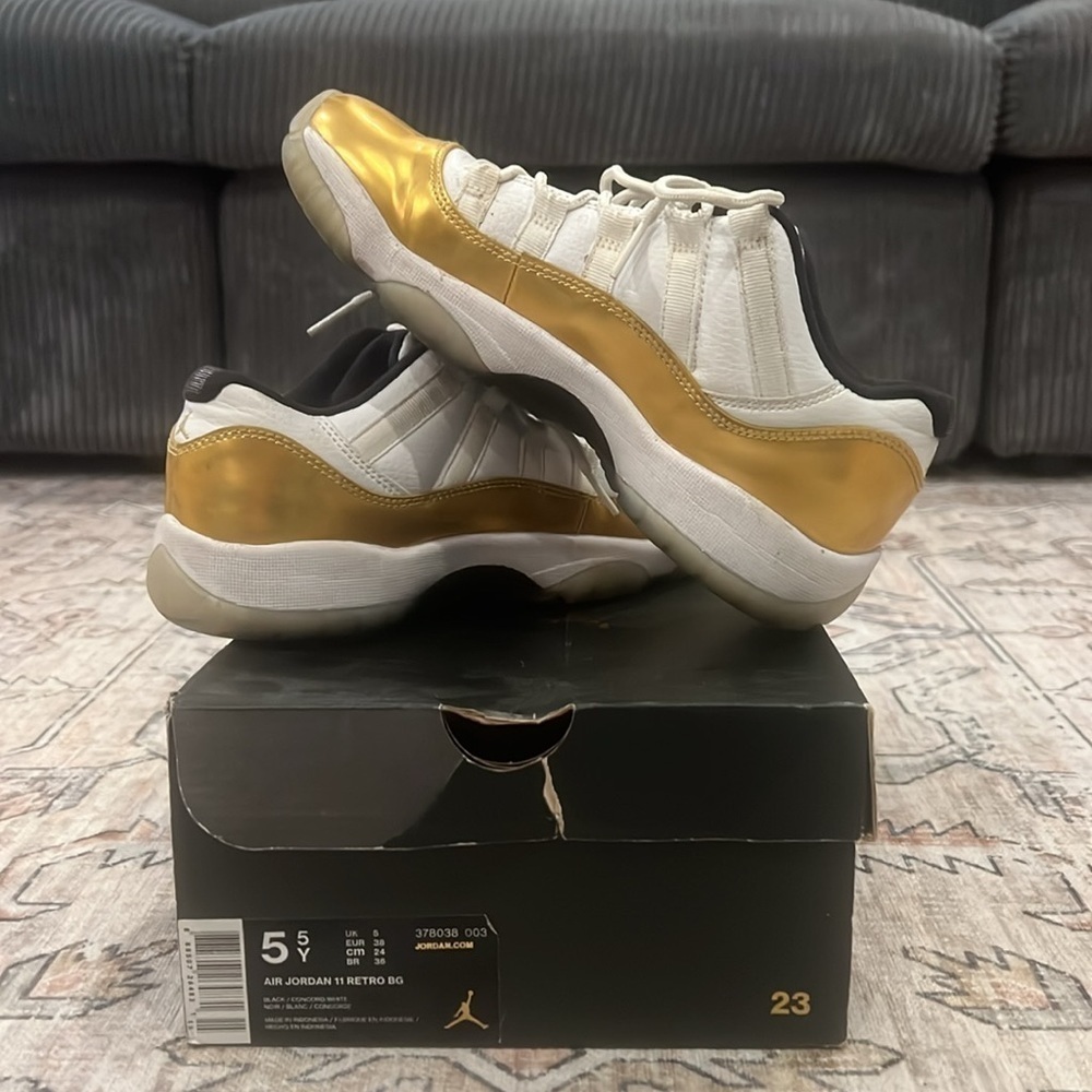 Air Jordan 11 Retro BG
